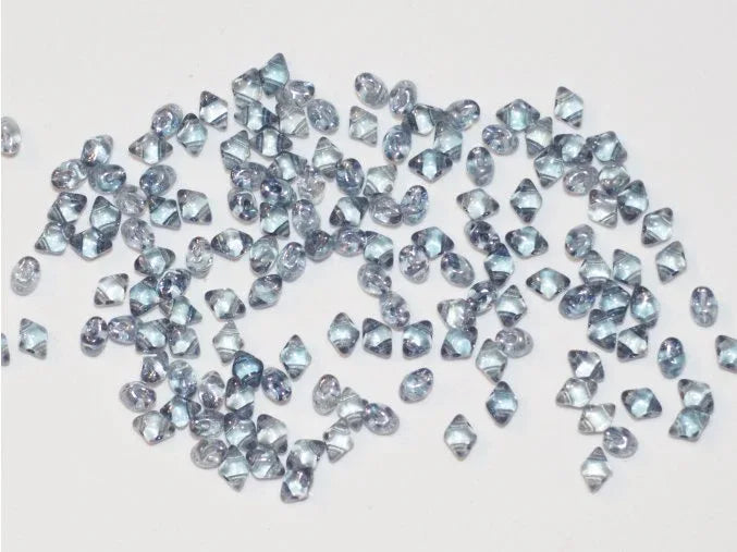 Vario Bead - Crystal Baby Blue Luster 10 gram Hilmas Pyssel