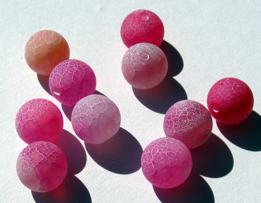 Frostad krackelerad agat - Rosa 10 mm 1 sträng Hilmas Pyssel