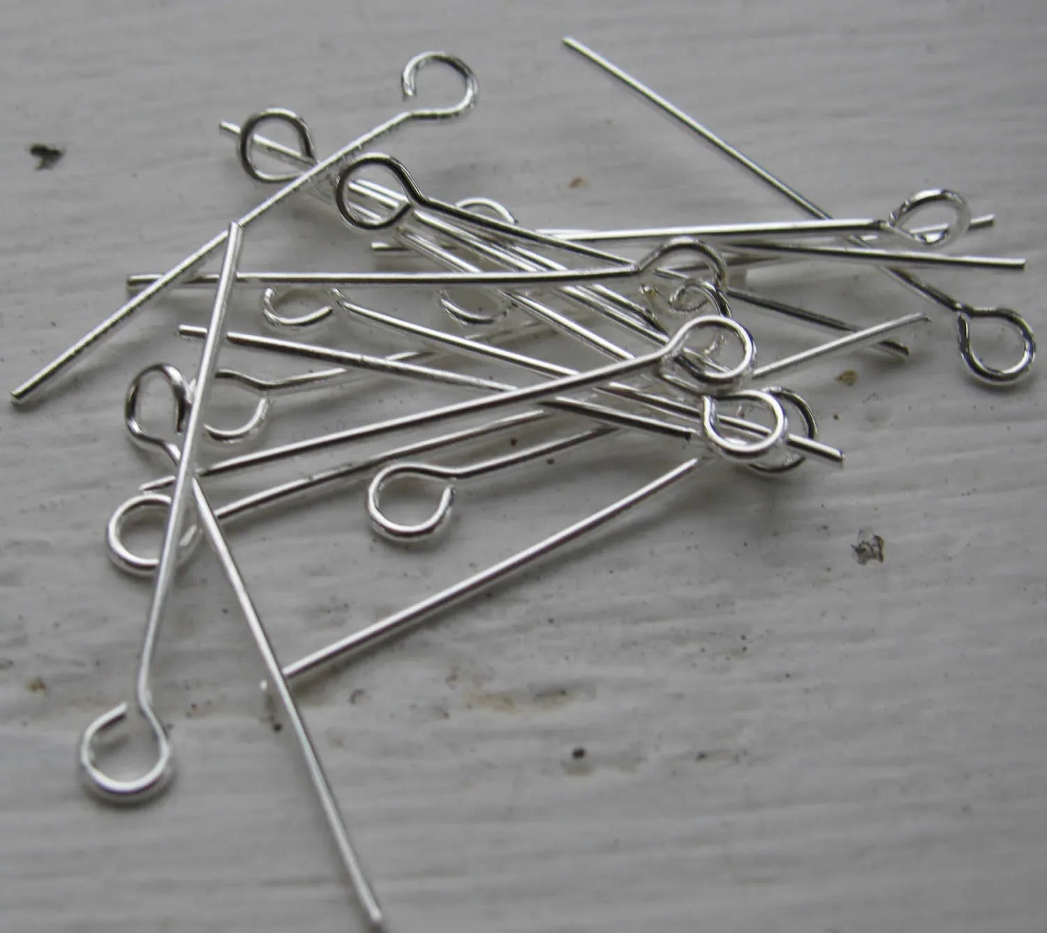 Ögelpinnar Silverfärgade - 25 mm, 125-pack Grekisk Metall