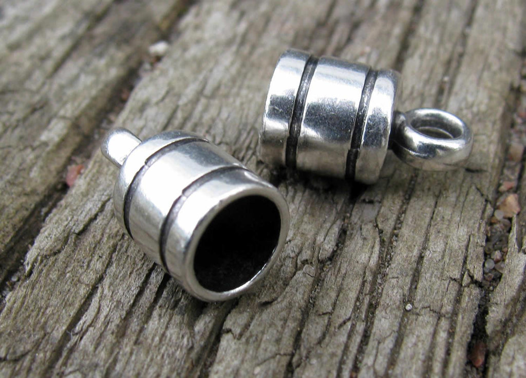Ändfäste Silverfärgade - Rak med ränder 6mm, 2-pack Grekisk Metall