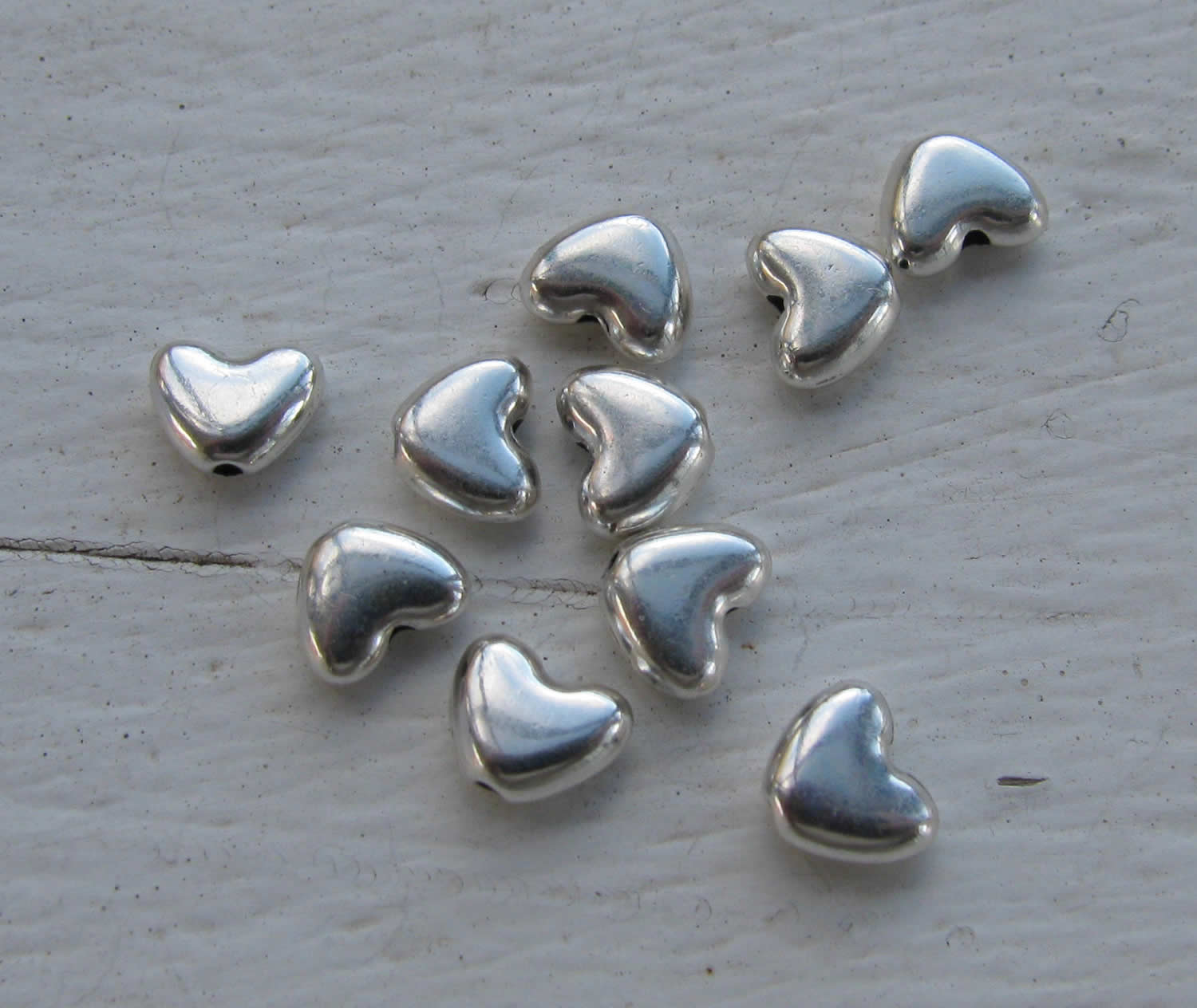 Mellandel Silverpläterad - Litet Hjärta, 6mm, 10-pack Grekisk Metall