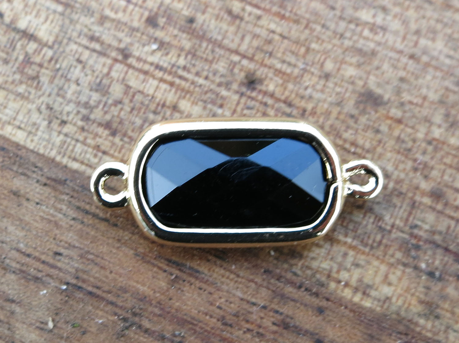 Connector Facetterad - Rektangulär Svart, 8x14mm, 1 styck Grekisk Metall