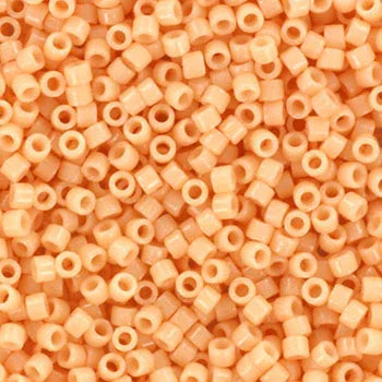 Miyuki Delica - Duracoat Opaque Dyed Champagne Cream 11/0, 5 gram Miyuki