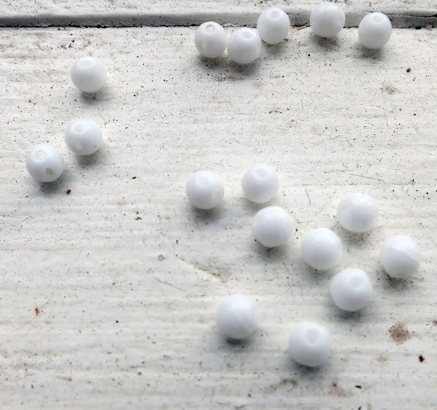 RoundDuo® Mini - Chalk White 4mm, 50-pack Hilmas Pyssel