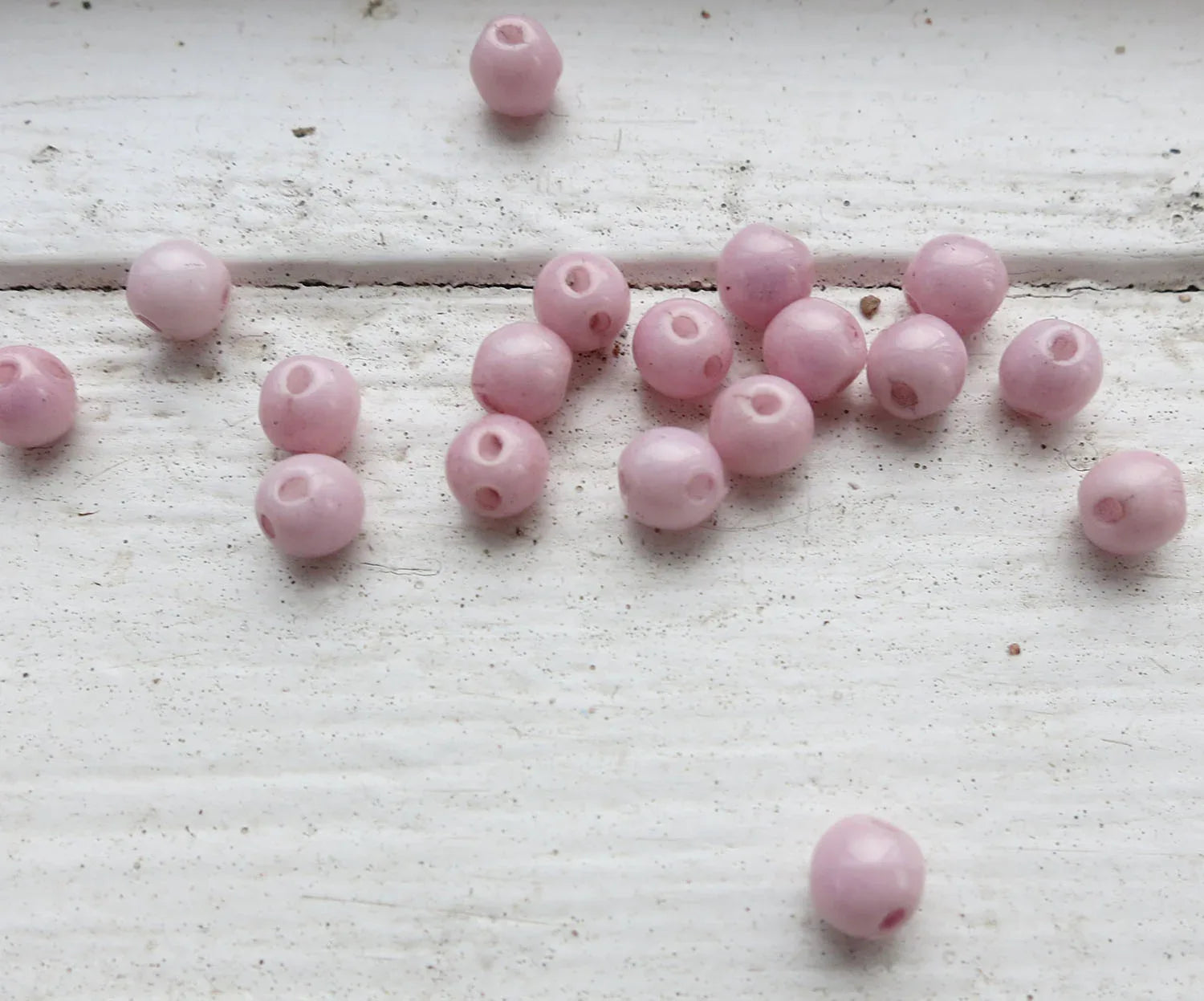 RoundDuo® Mini - Chalk White Lila Luster 4mm, 50-pack Hilmas Pyssel