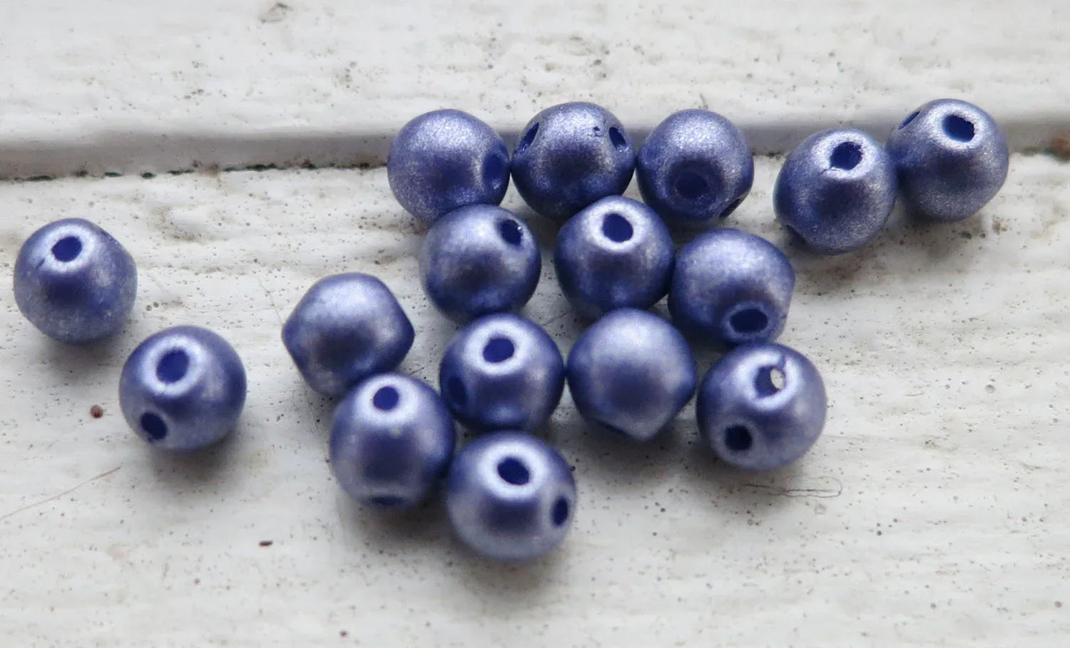 RoundDuo® Mini - Metallic Violet 4mm, 50-pack Hilmas Pyssel