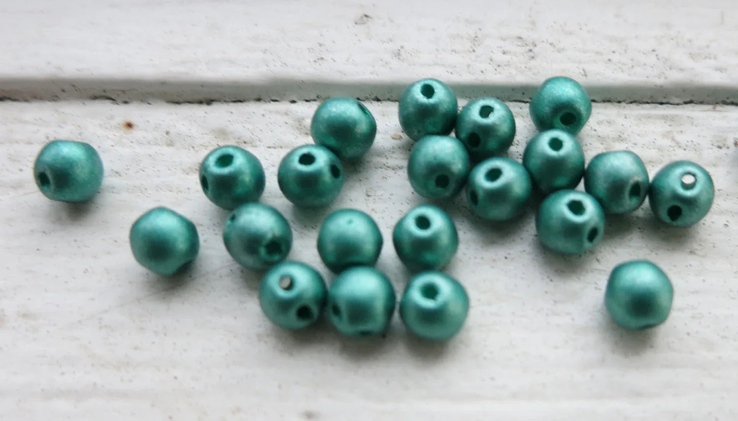 RoundDuo® Mini - Metallic Emerald 4mm, 50-pack Hilmas Pyssel