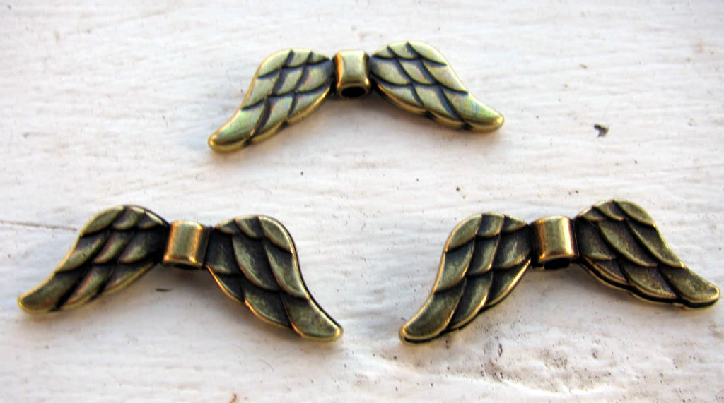 Mellandel bronsfärgade - Stora änglavingar 31x11mm 3-pack Grekisk Metall