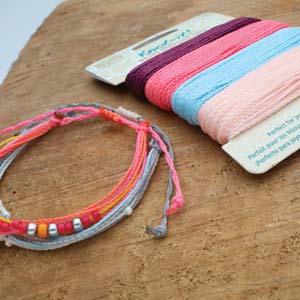 Knot-it Waxed Brazilian cord - Youthful Expressions 4 x 13,7 m Beadsmith