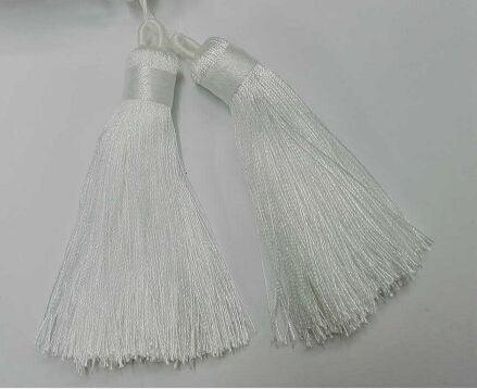 Hänge tassel polyester - Stor vit 70-75mm 1 styck Hilmas Pyssel