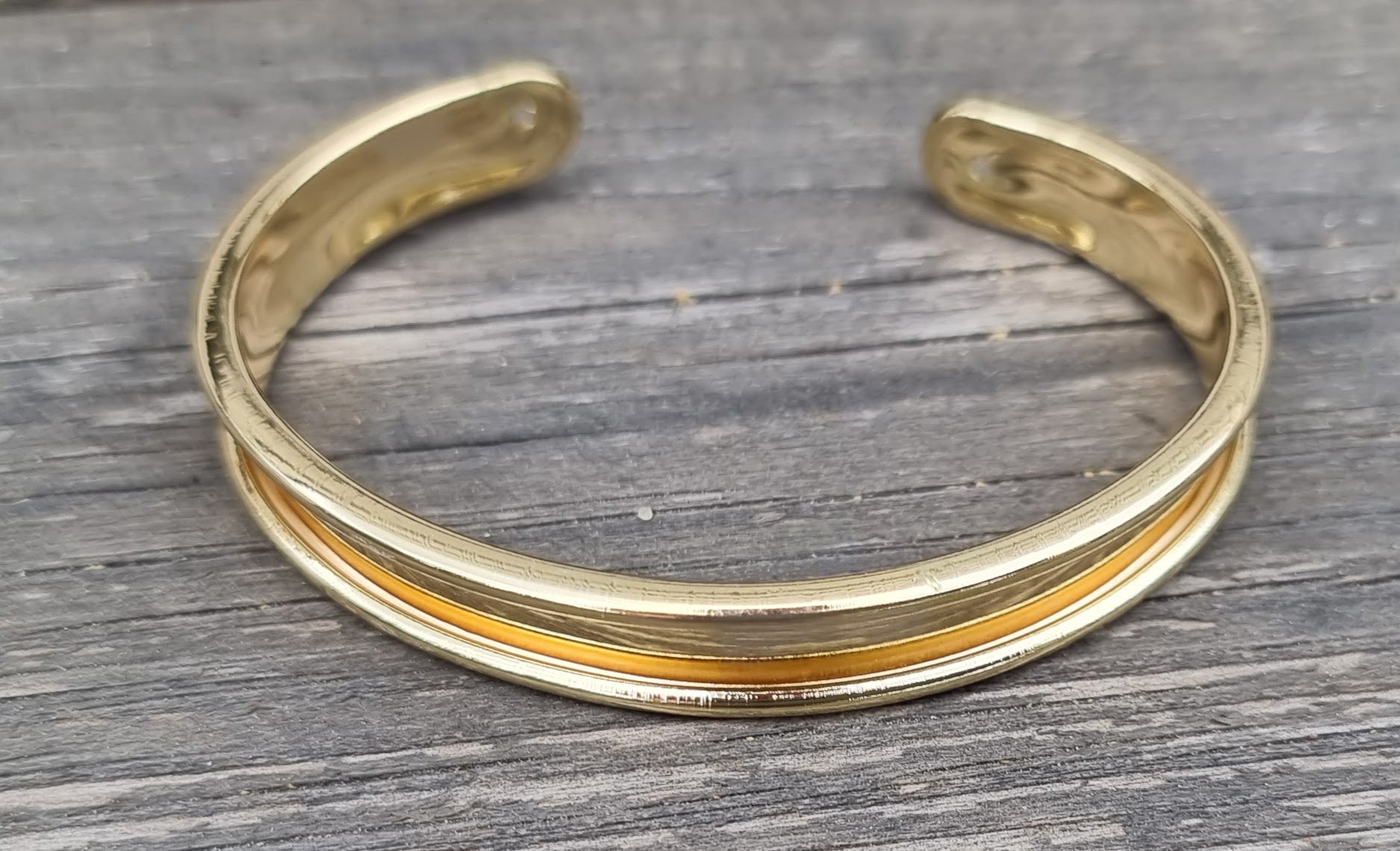 Armbandsstomme Guldfärgad - Breda platta band 5mm, 1 Styck Grekisk Metall