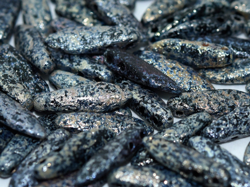 2-hole Dagger - Etched Jet Picasso 5x16mm, 10-pack Hilmas Pyssel