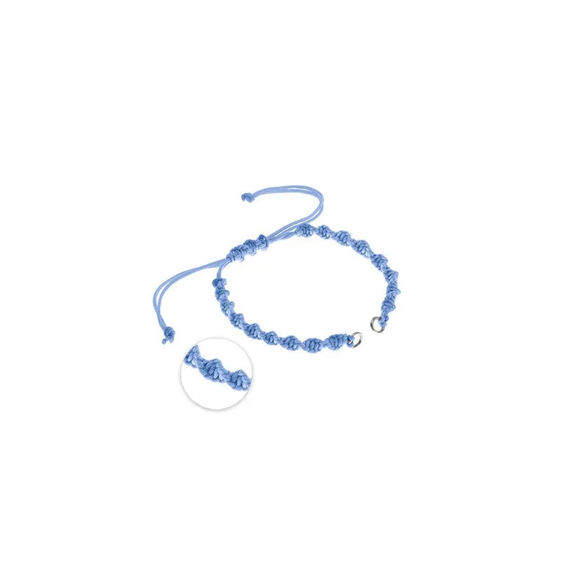 Makramé armband - Ljusblå skruvad med silverringar 1 styck Grekisk Metall