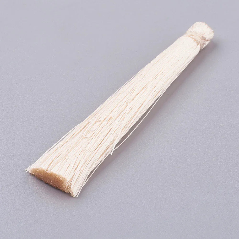 Hänge tassel polyester - Antik Vit 65-74mm 1 styck Hilmas Pyssel