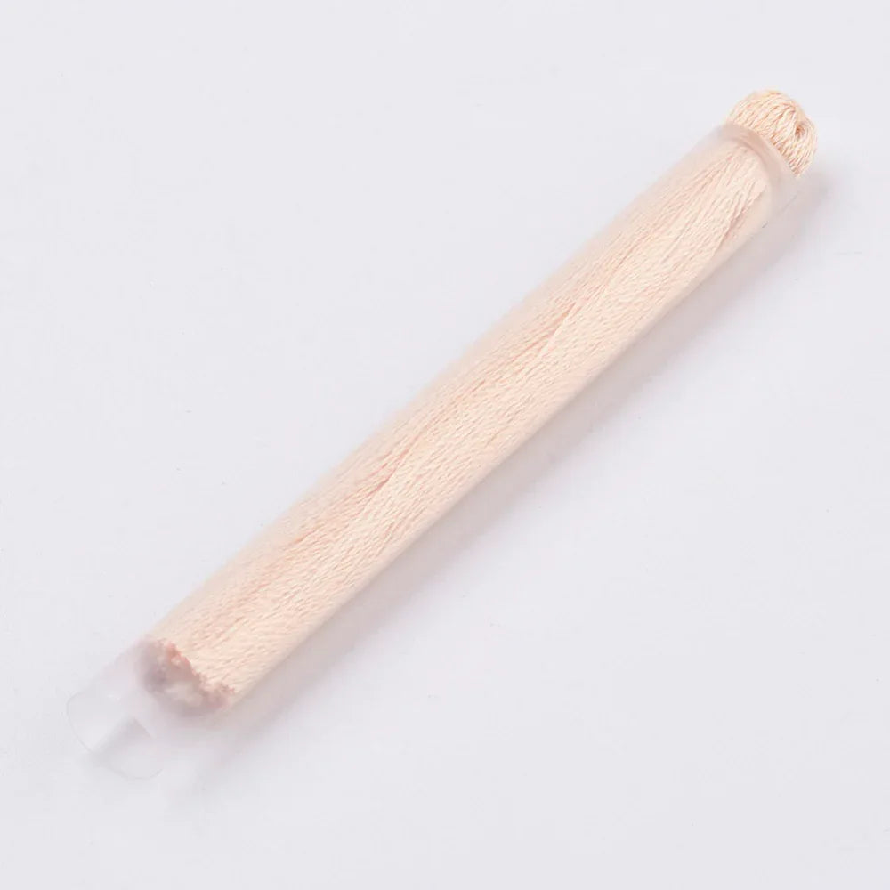 Hänge tassel polyester - Vete 65-74mm 1 styck Hilmas Pyssel