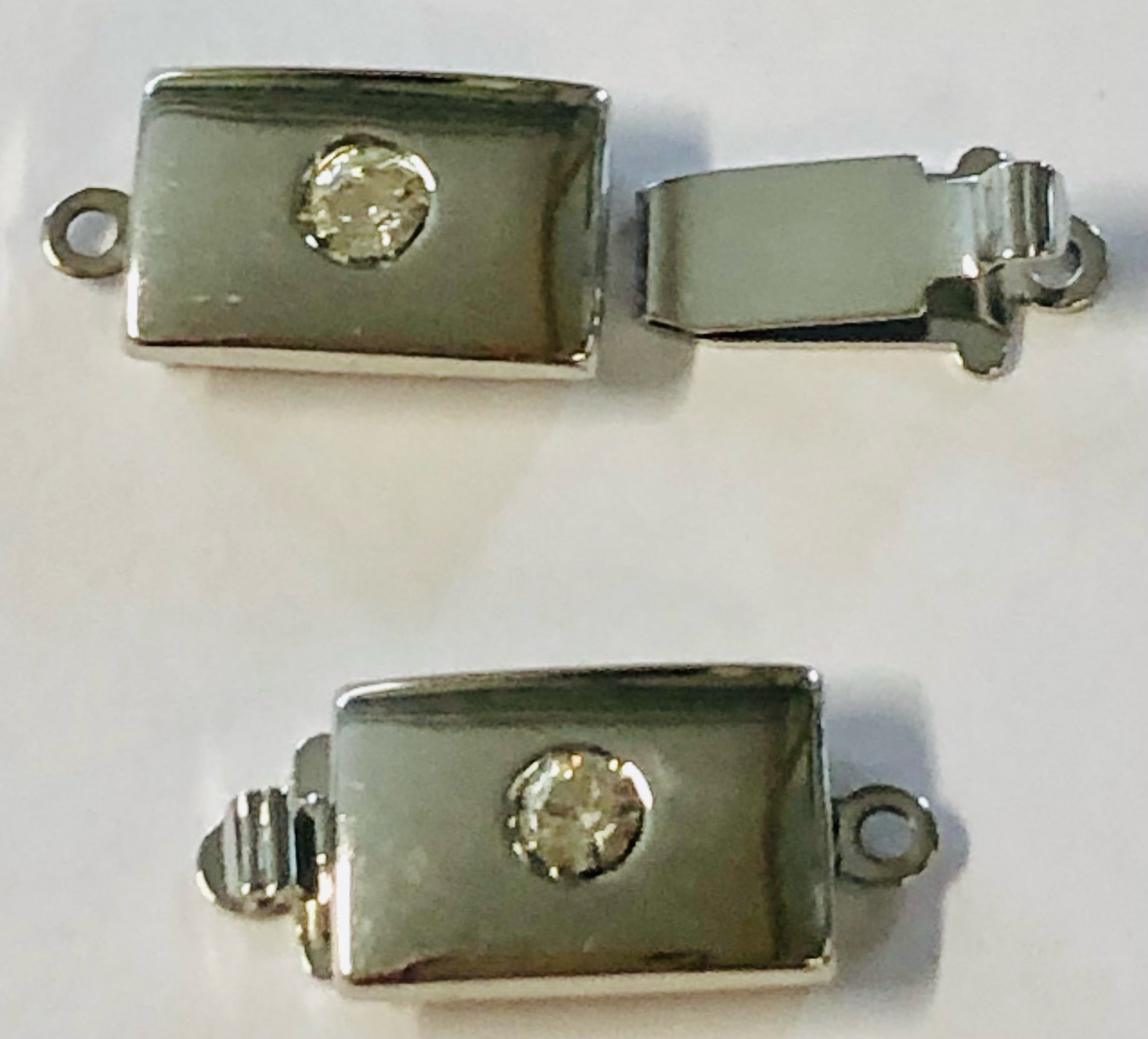 Claspgarten Instickslås - Rektangel med Swarovski Kristall Silverfärgad 13x8mm 1 styck Claspgarten