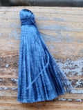 Hänge tassel polyester - Blå 35mm 1 styck Hilmas Pyssel