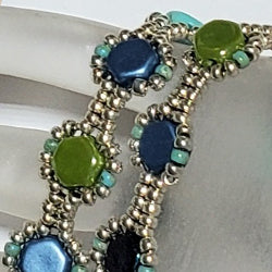 Mönster - Honeycomb Wrap Bracelet Beadsmith