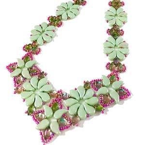 Mönster - Paisley Premier Necklace Beadsmith