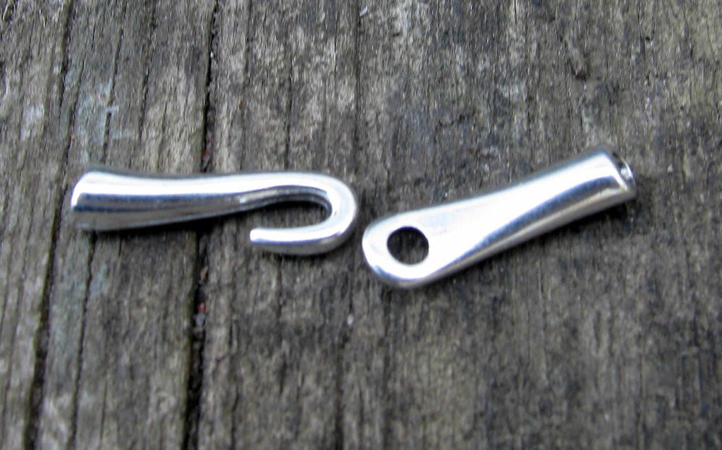 Haklås Silverfärgad - Runda band ca 2mm, 1 set Hilmas Pyssel