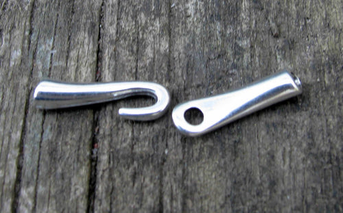 Haklås Silverfärgad - Runda band ca 2mm, 1 set Hilmas Pyssel