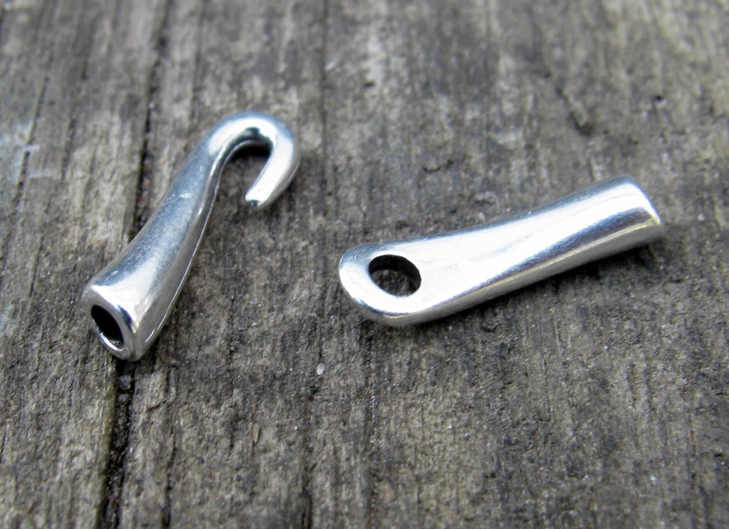 Haklås Silverfärgad - Runda band ca 2mm, 1 set Hilmas Pyssel