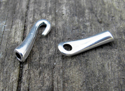 Haklås Silverfärgad - Runda band ca 2mm, 1 set Hilmas Pyssel