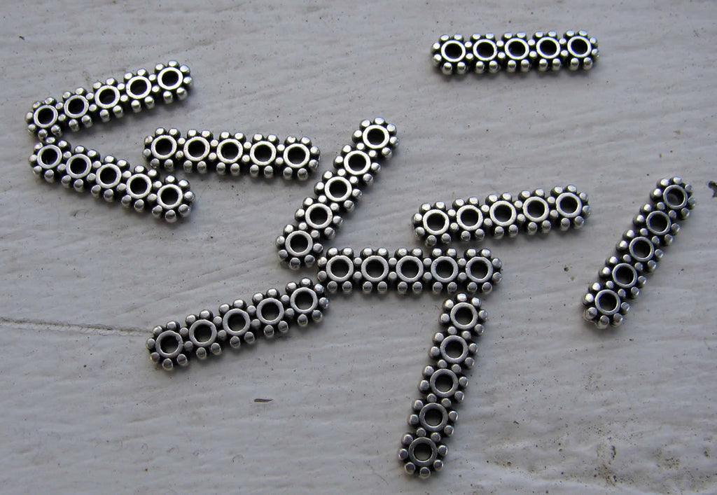 Mellandel silverfärgad - 5-rads daisy, 10-pack Grekisk Metall