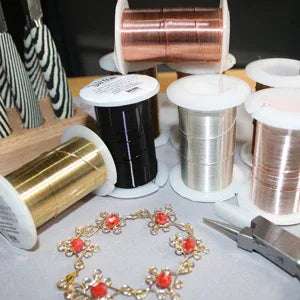 Wire Elements 16 Ga - Antik Kopparfärgad Non Tarnish 1 rulle Beadsmith