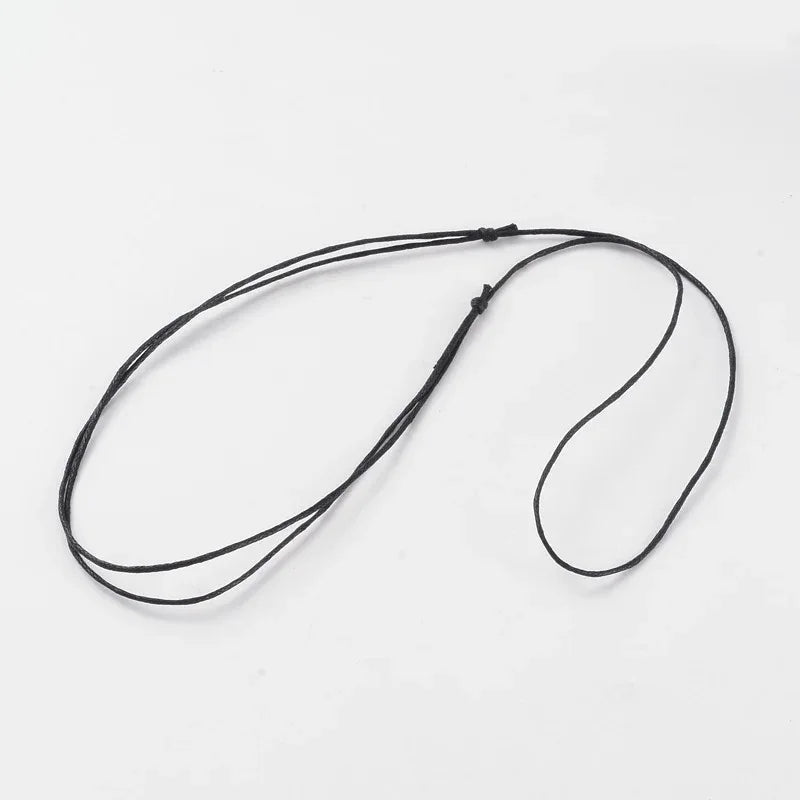 Vaxad bomullstråd halsband - Svart 1mm, 1 styck Hilmas Pyssel