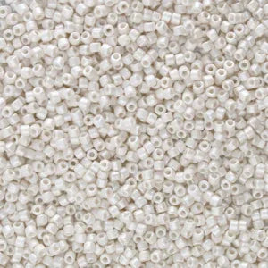 Matubo 10/0 Cylinder - Pearl Shine White 5 Gram Matubo