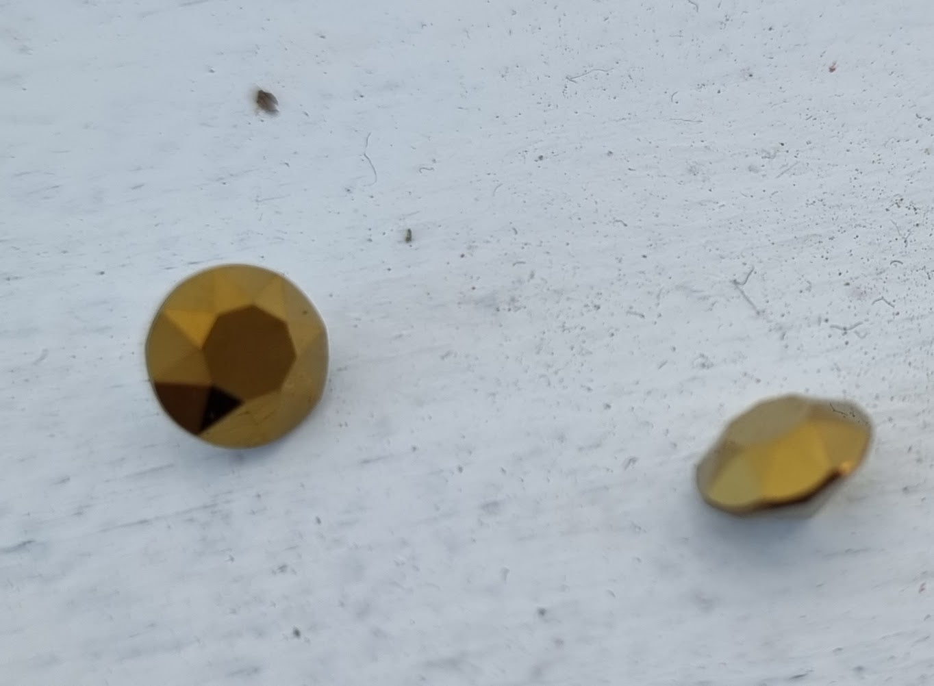 Swarovski Chaton 1088 SS29 - Crystal Dorado 6mm, 2-pack Swarovski