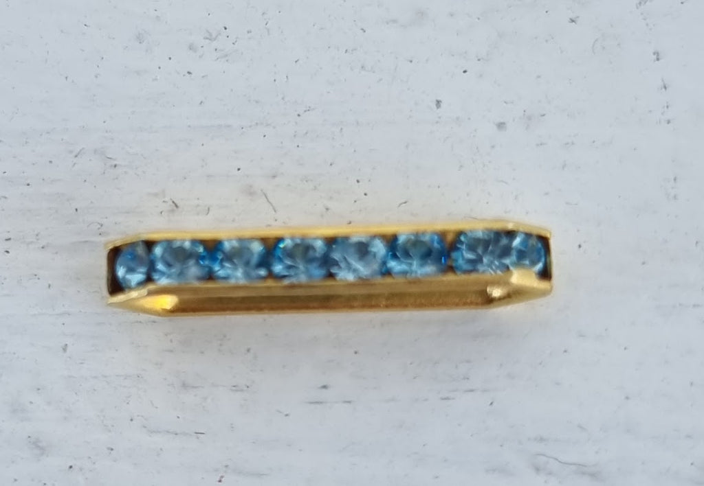 Swarovski strass-slider - Aquamarine / Gold 17x4mm, 1 styck Swarovski