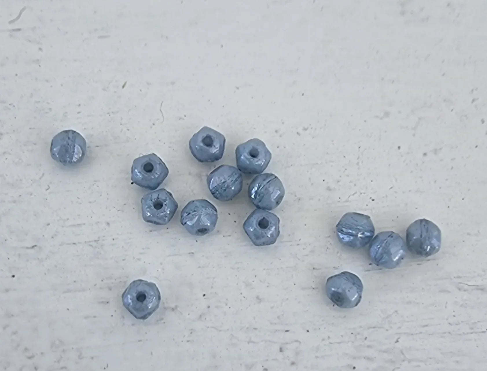 Tjeckiska English Cut - Luster Blue 3 mm, 50-pack Hilmas Pyssel