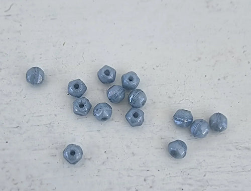 Tjeckiska English Cut - Luster Blue 3 mm, 50-pack Hilmas Pyssel