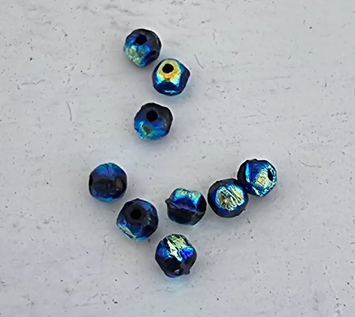 Tjeckiska English Cut - Jet Full AB 3 mm, 50-pack Hilmas Pyssel