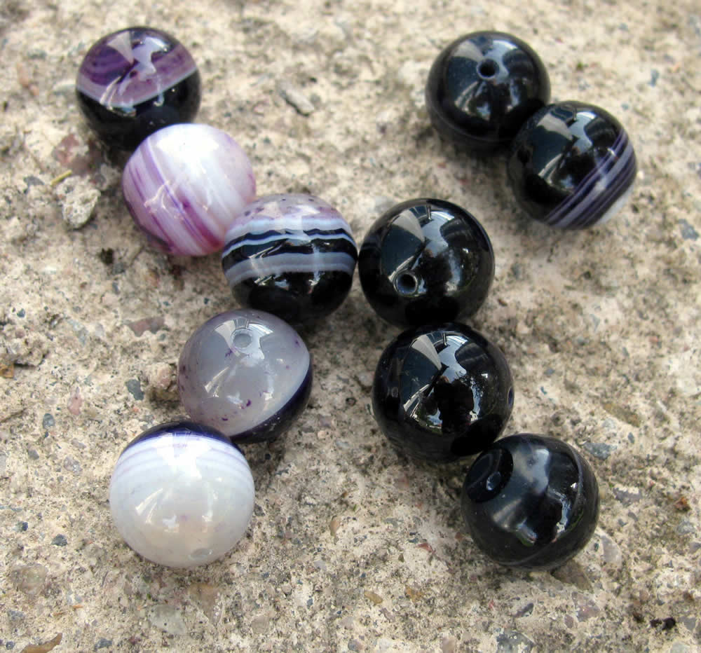 Striped Agat - Lila 12mm, 1 Sträng Hilmas Pyssel