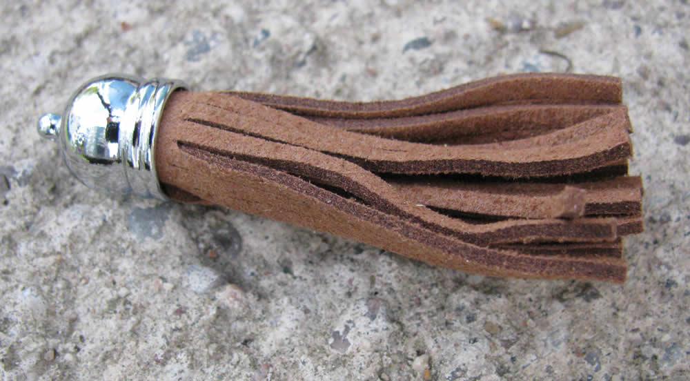 Hänge tassel - Moccaimitation, Brun 56mm, 1 pack Hilmas Pyssel