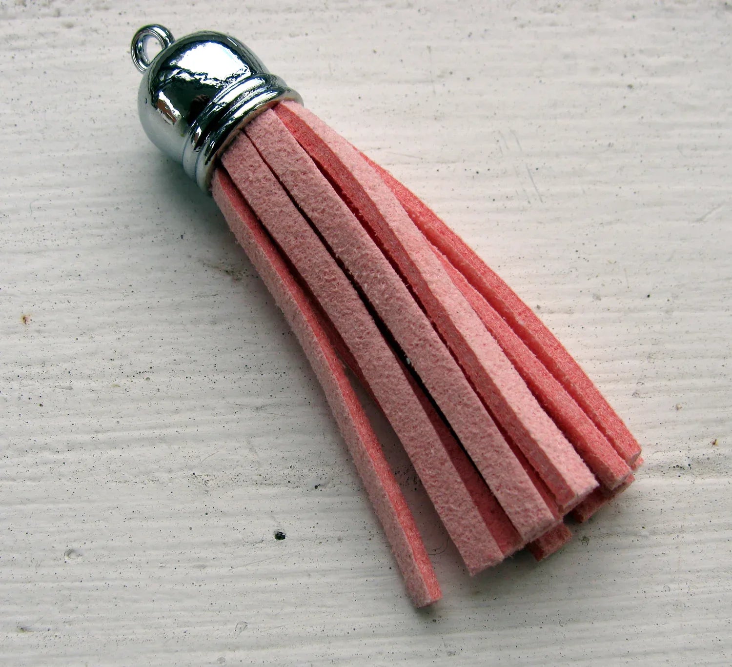 Hänge tassel - Moccaimitation Rosa 36mm 1 pack Hilmas Pyssel