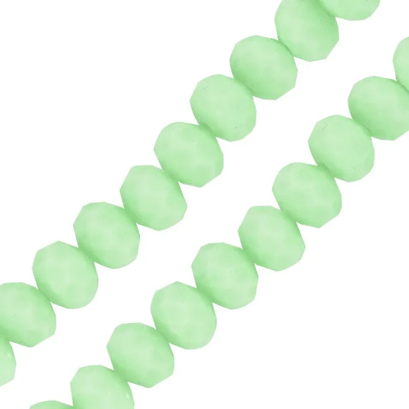 Facetterade glaspärlor - Matte grön 8x6mm 1 sträng Hilmas Pyssel