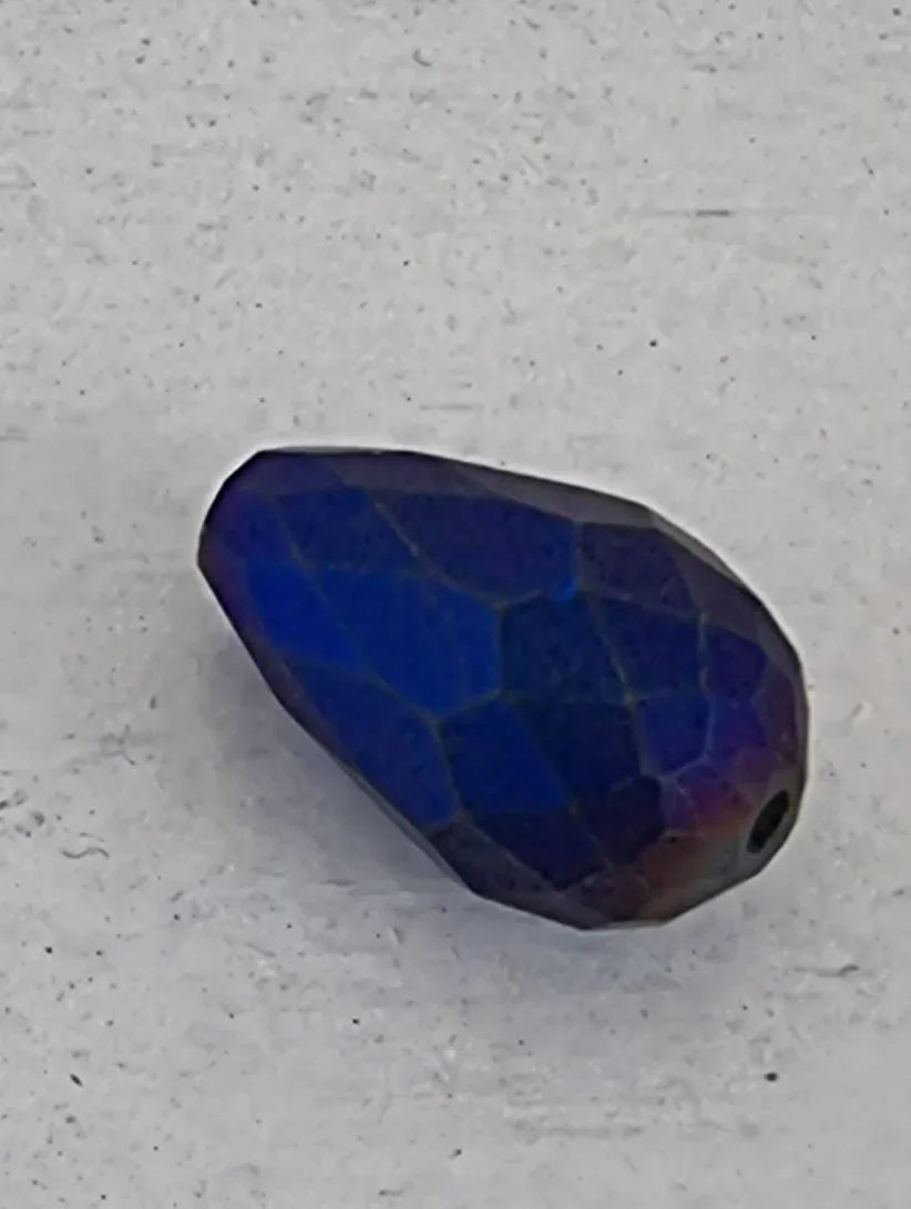 Facetterad Droppe - Matte Blå 8x12mm 1 styck Hilmas Pyssel
