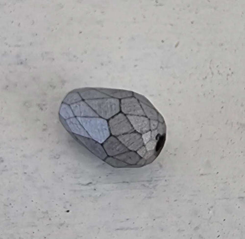 Facetterad Droppe - Matt Silver 8x12mm 1 styck Hilmas Pyssel