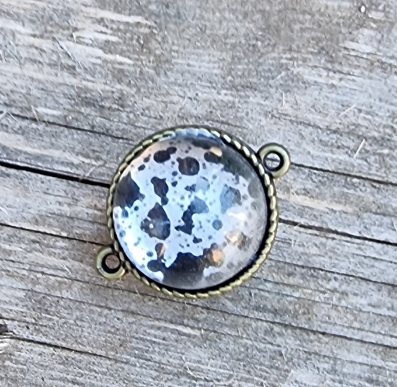 Connector Akryl bronsfärgad - 3D boll med fläckmönster 22 mm 1 styck Grekisk Metall