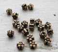 Mellandel bronsfärgad - Liten blomma, 5 mm 20-pack Grekisk Metall