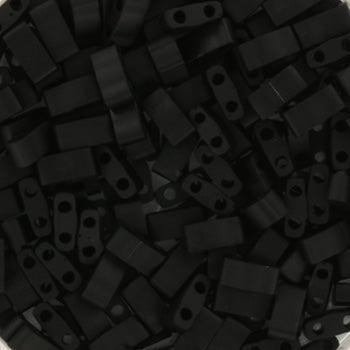 Miyuki Half Tila - Opaque Matte Black 5x2,5mm, 5 gram Miyuki