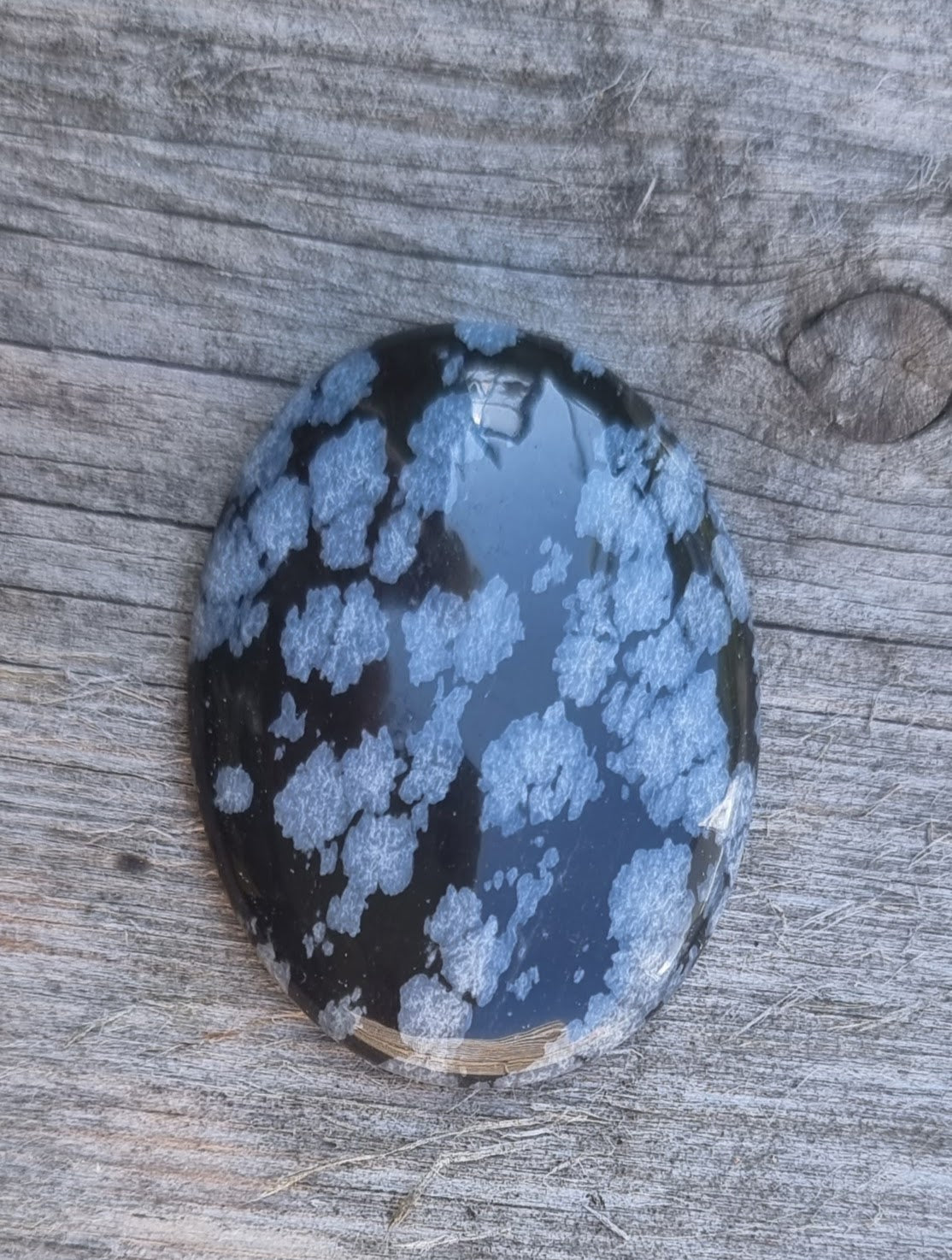 Cabochon Snowflake Obsidian - Oval 40x30mm 1 styck Hilmas Pyssel