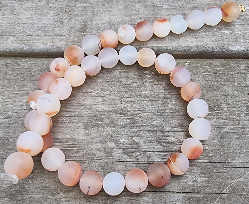 Agat - Matt orange 10 mm 1 sträng Hilmas Pyssel