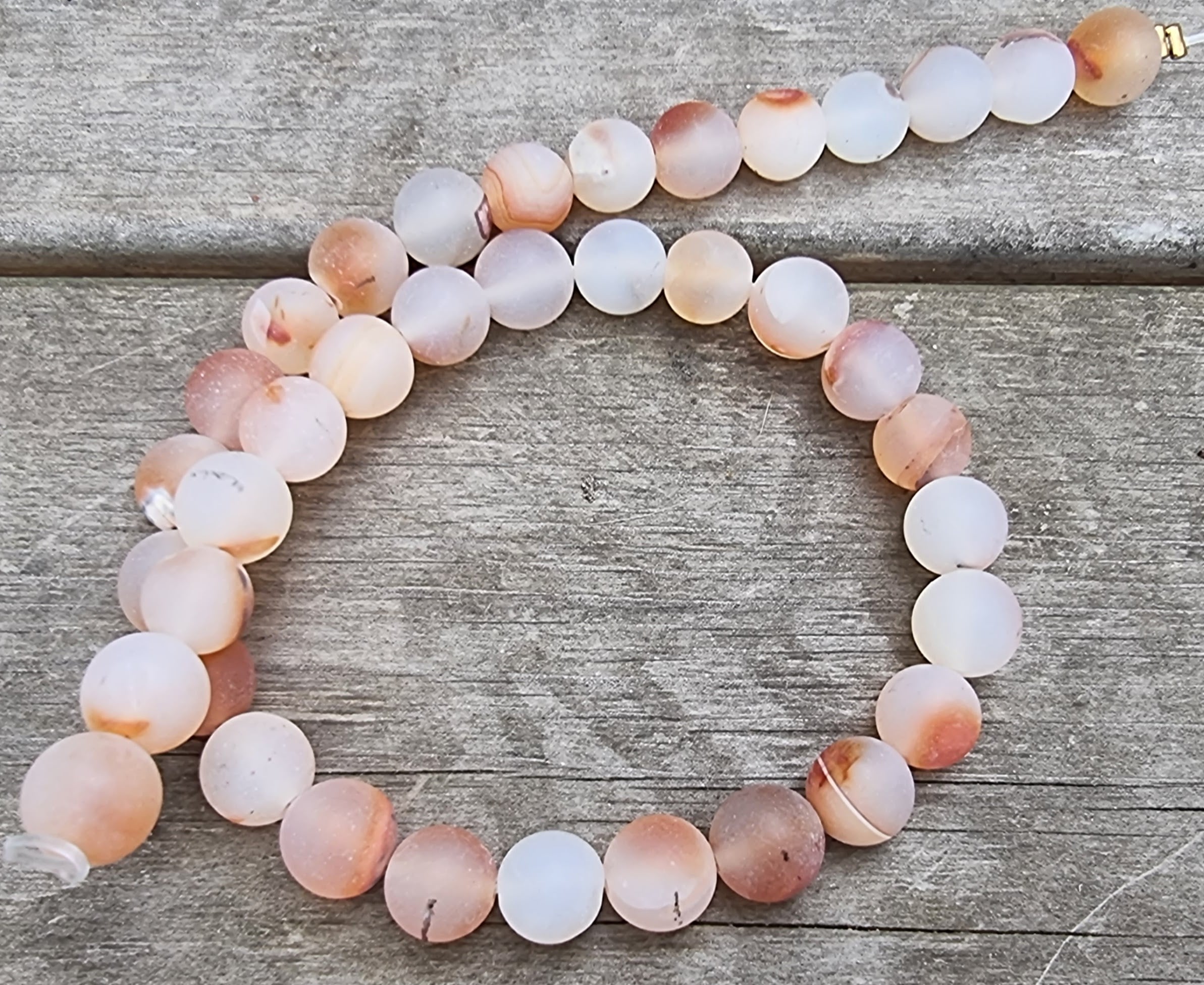 Agat - Matt orange 10 mm 1 sträng Hilmas Pyssel