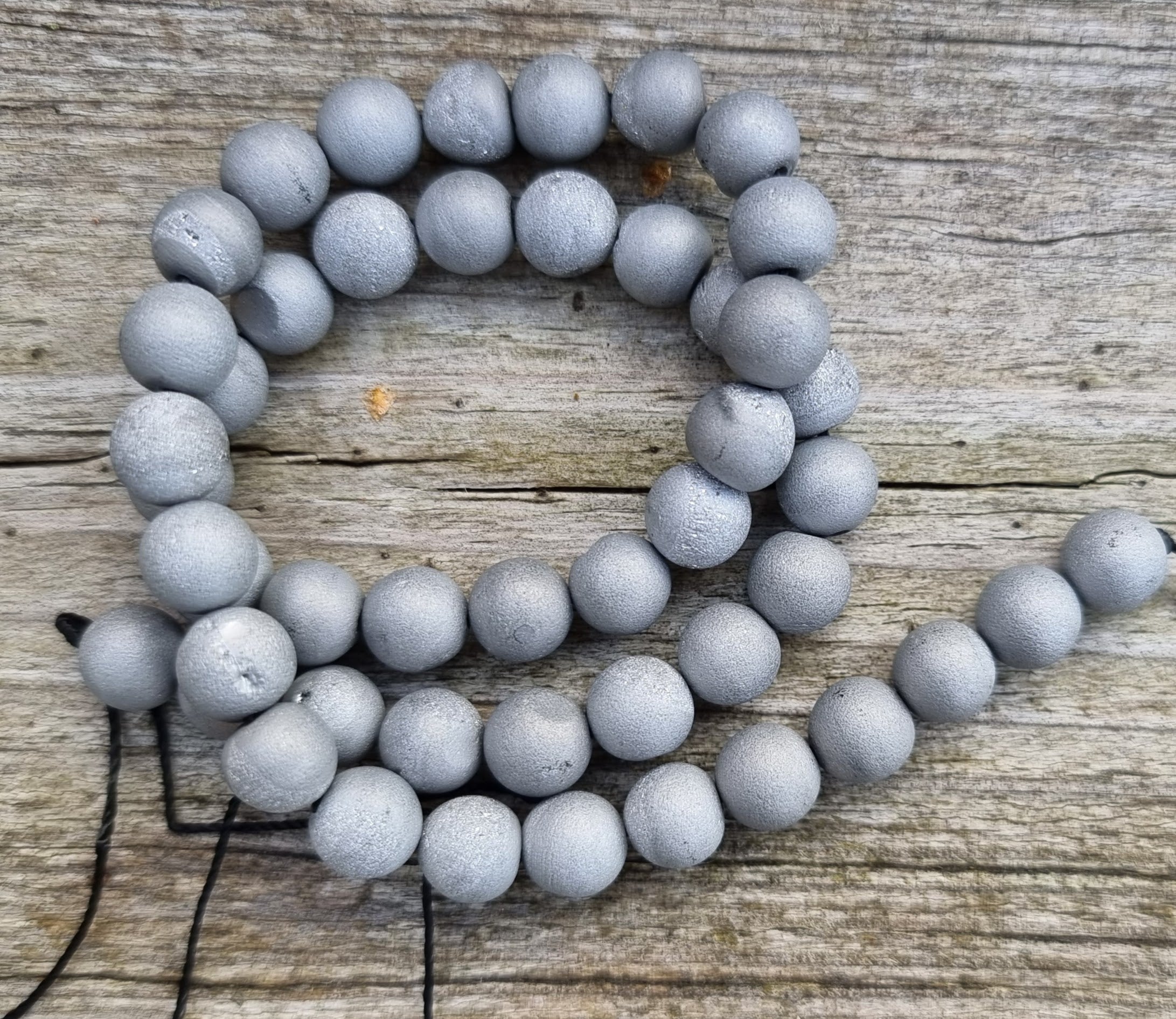 Agat Brazilian Bead - Rund matt Silver 8mm 1 sträng Hilmas Pyssel