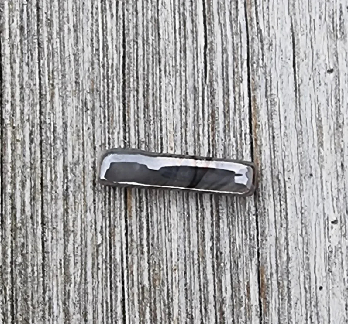 Porslinspärla - Rektangel Gråsvart 1 styck Hilmas Pyssel